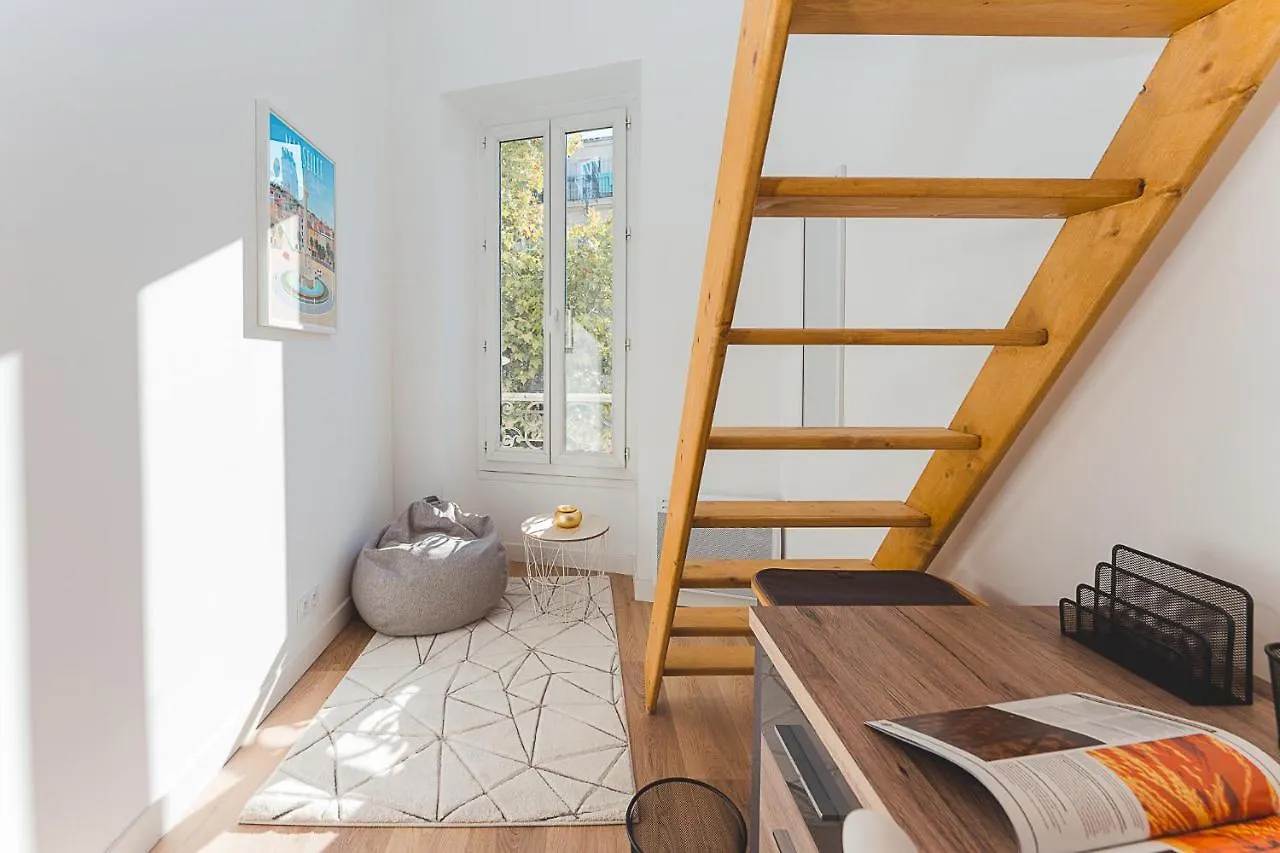 Magnifique T5 - Gare St Charles - 4 A 10 Personnes Apartment Marseille 0*,  France
