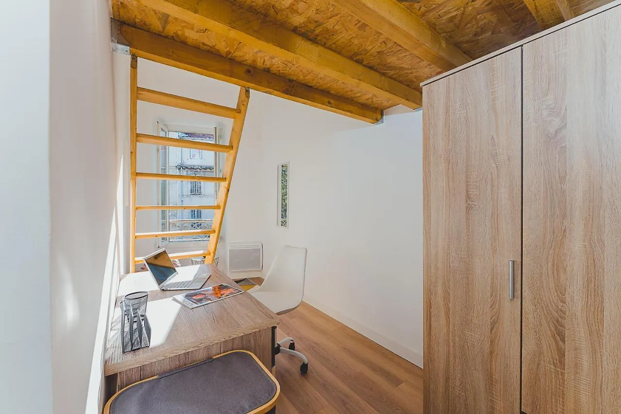 Magnifique T5 - Gare St Charles - 4 A 10 Personnes Apartment Marseille