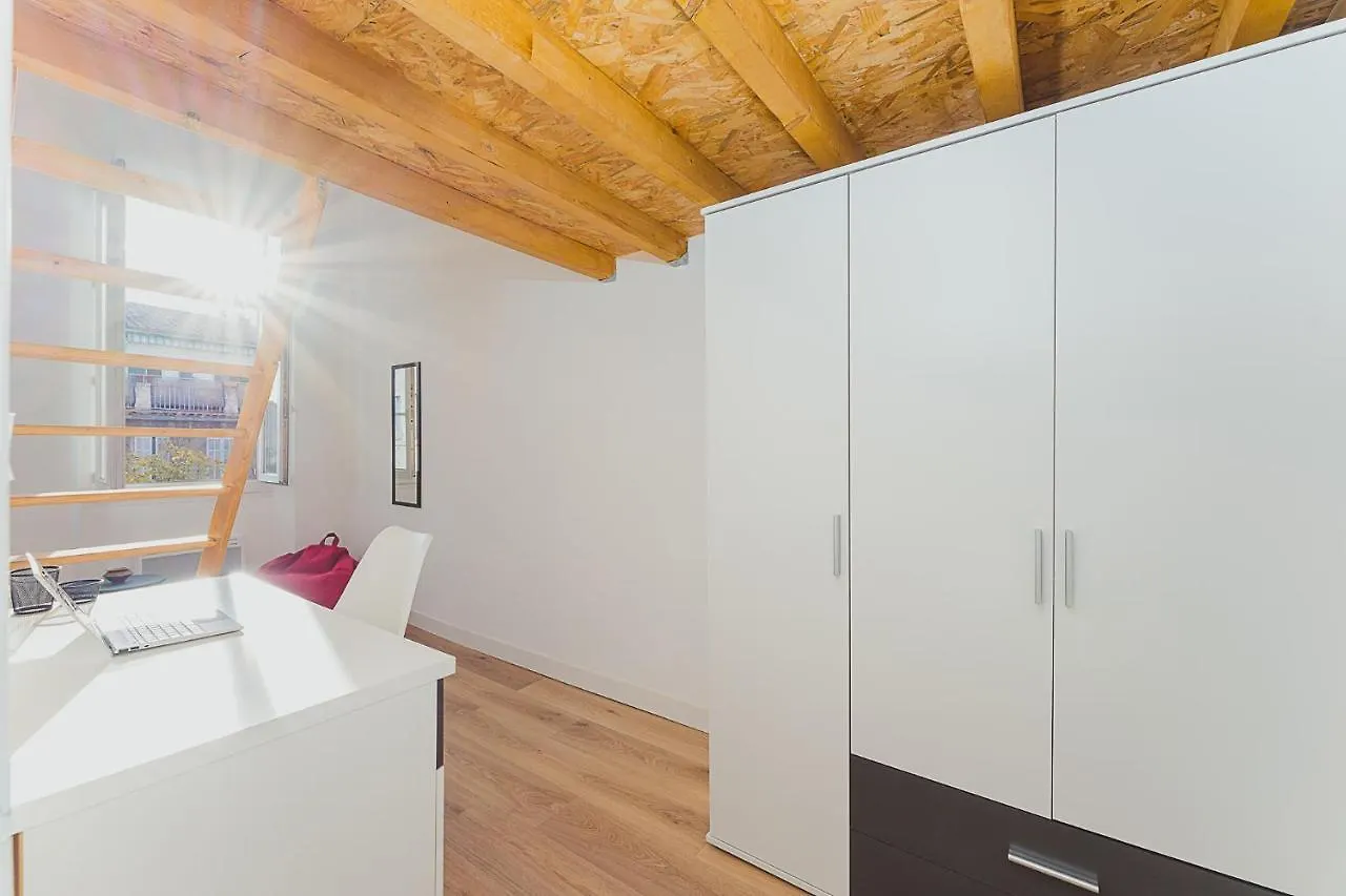 Magnifique T5 - Gare St Charles - 4 A 10 Personnes Apartment Marseille 0*,  France